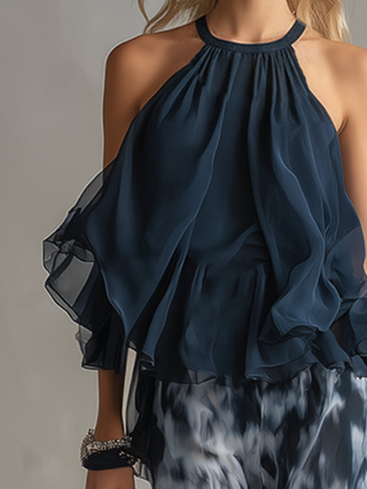 Ludovica - un elegante conjunto de chiffon que presenta una blusa de cuello alto y pantalones anchos estampados