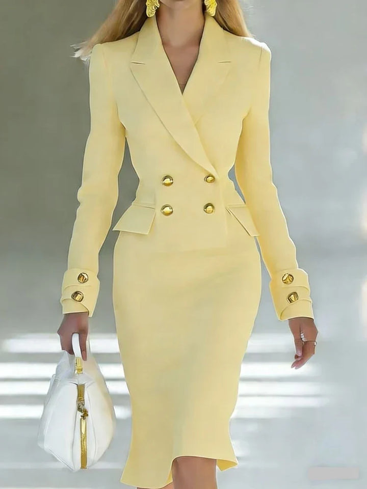 El Vestido Blazer Doble Botonadura Corvienne
