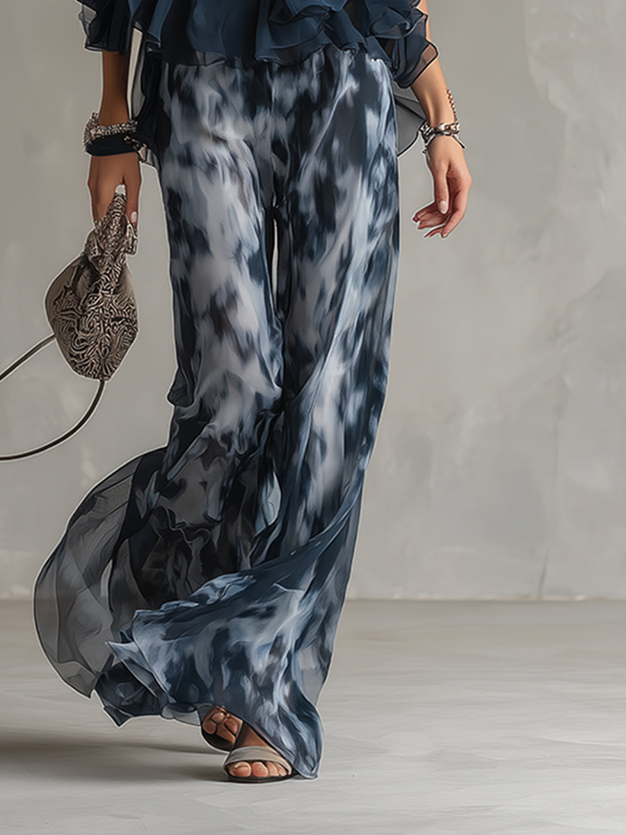 Ludovica - un elegante conjunto de chiffon que presenta una blusa de cuello alto y pantalones anchos estampados