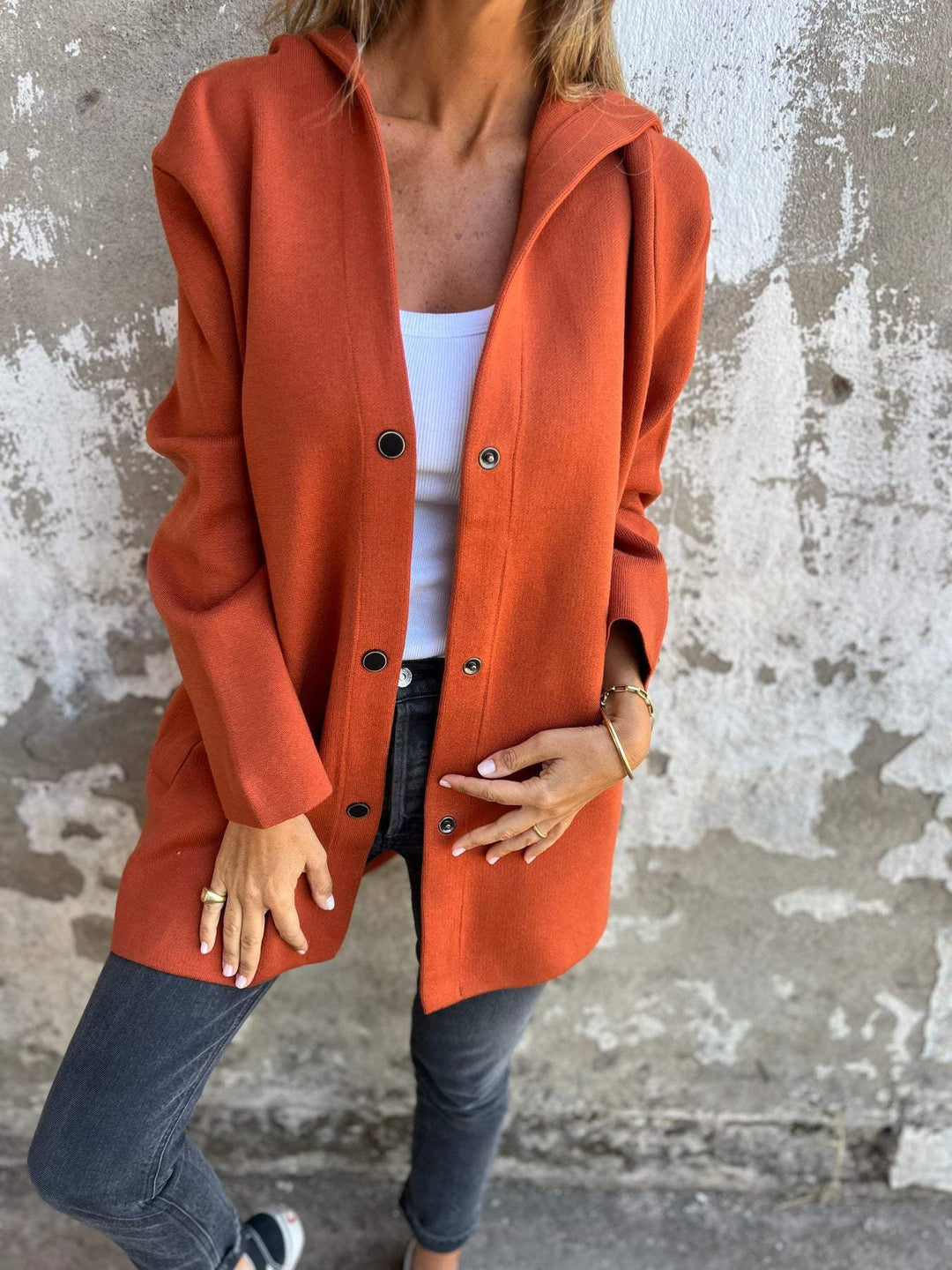 Fernanda™ | Chaqueta con Capucha Elegante
