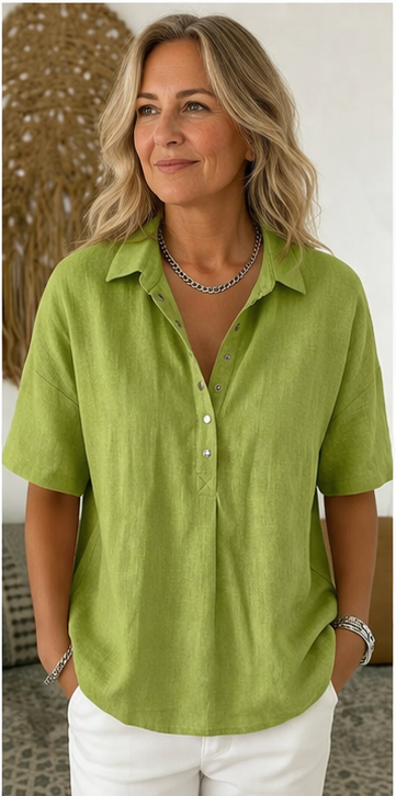 Blusa de seda con cuello y botones