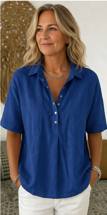 Blusa de seda con cuello y botones